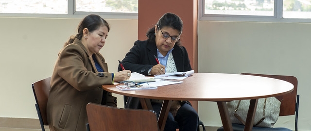 "Taller de Competencias Blandas" a cargo del coach Mgtr. José Antonio González y dirigido a los rectores y vicerrectores de los colegios de la ciudad de Loja. "Taller de Competencias Blandas" a cargo del coach Mgtr. José Antonio González y dirigido a los rectores y vicerrectores de los colegios de la ciudad de Loja.
