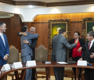 Posesión de Rector y Vicerrectora UTPL periodo 2020 - 2025 Posesión de Rector y Vicerrectora UTPL periodo 2020 - 2025