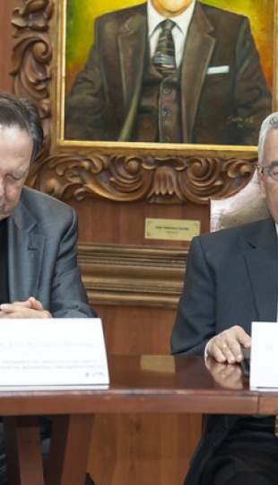 Posesión de Rector y Vicerrectora UTPL periodo 2020 - 2025 Posesión de Rector y Vicerrectora UTPL periodo 2020 - 2025