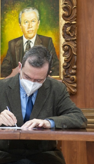 Posesión de los representantes de la UTPL a la Asamblea del Sistema de Educación Superior Posesión de los representantes de la UTPL a la Asamblea del Sistema de Educación Superior