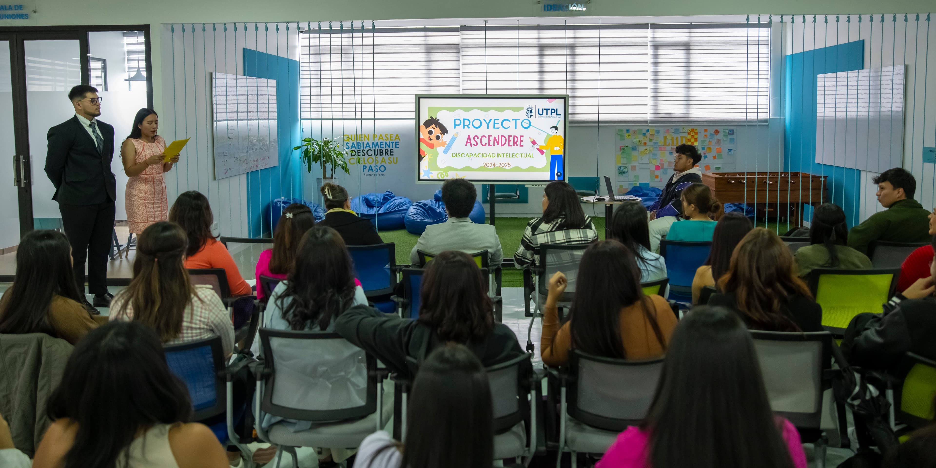 Estudiantes resuelven 41 desafíos de educación y de empresas ecuatorianas