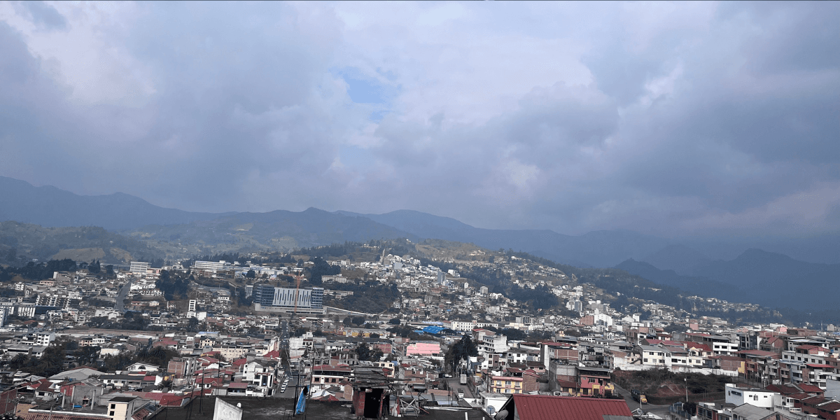 Laboratorios con innovación tecnológica analizan la calidad del aire en Loja