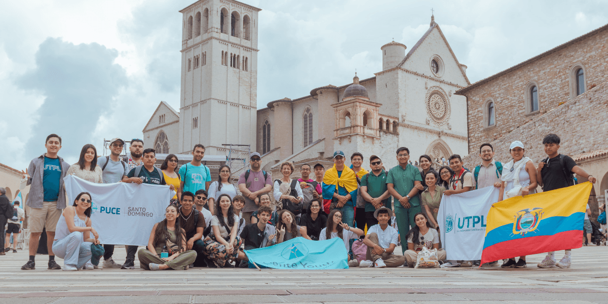 Juventud Idente de la UTPL lleva el humanismo de Cristo al Jubileo de Roma 2025