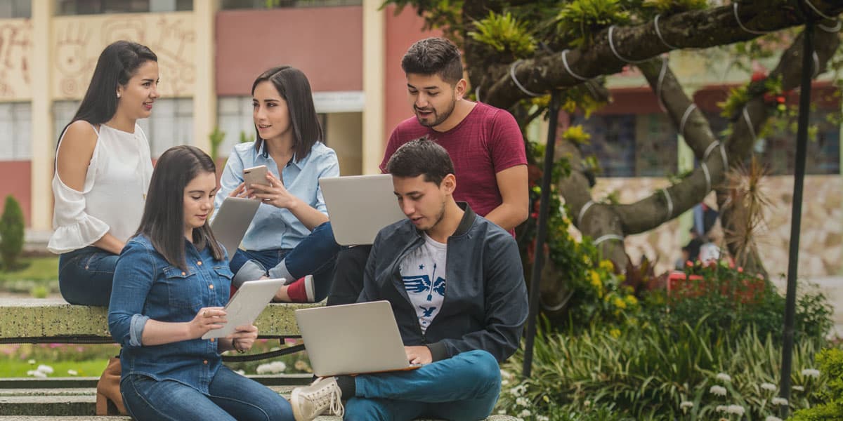 El impacto de la educación superior en el desarrollo económico de Loja