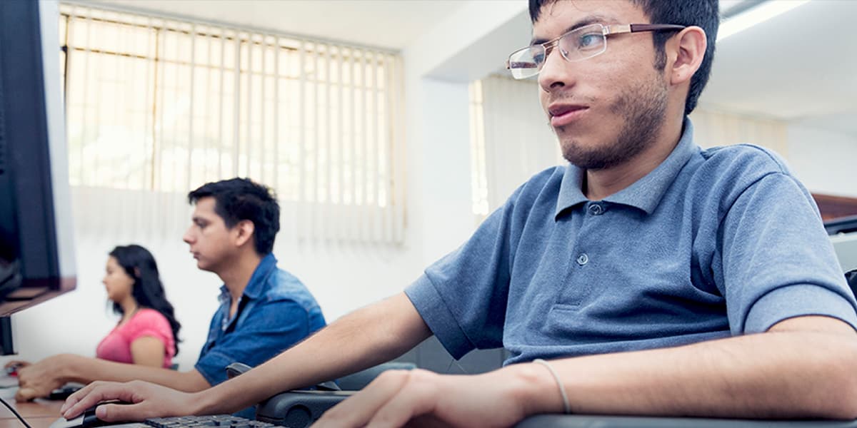 Ayuda que transforma la inclusión universitaria