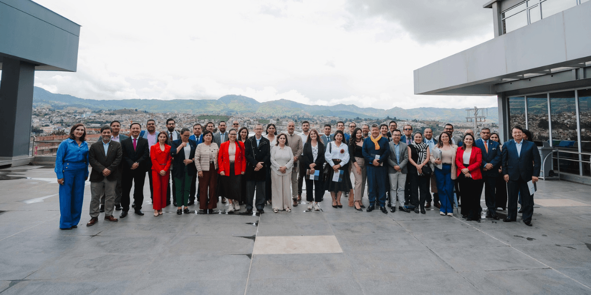 Universidades ecuatorianas avanzan hacia la innovación y transferencia de conocimiento
