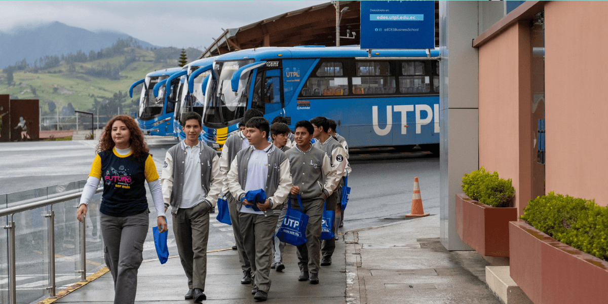 La UTPL facilita tu vida estudiantil con transporte seguro y oportuno