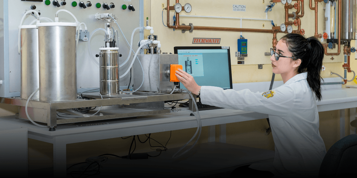 UTPL lidera ranking de investigación en Química y Comunicación