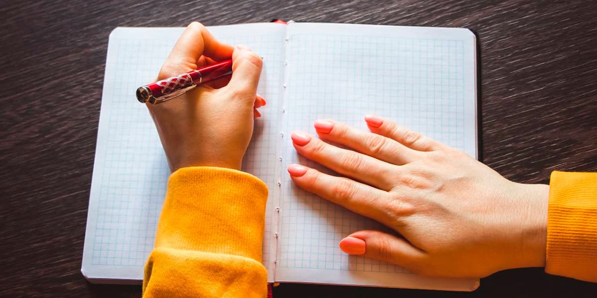 Educación inclusiva y adaptada para estudiantes zurdos