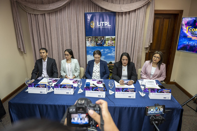 Lanzamiento del I Congreso Internacional de Educación