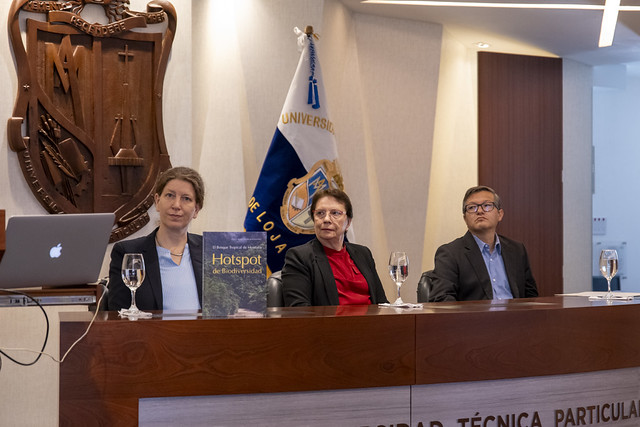 Simposio ecuatoriano - alemán "Ecología de los bosques lluviosos y secos del sur del Ecuador"