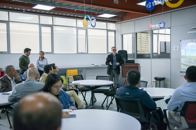 Conexia "Energías alternativas para una generación sostenible"