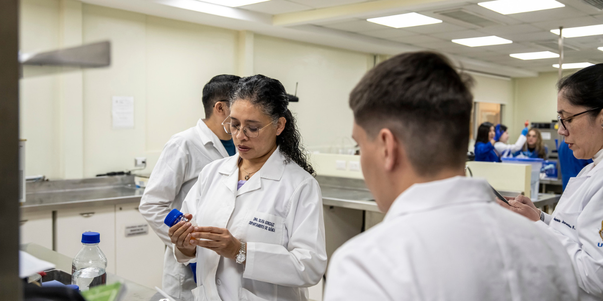 Nanopartículas de oro y su contribución a la sostenibilidad ambiental