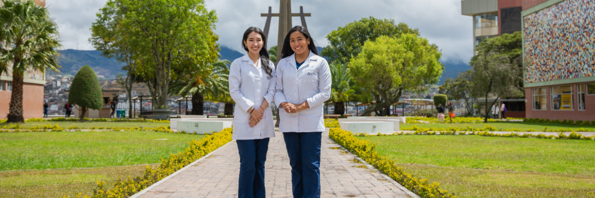 Estudiantes de Medicina ganan concurso en Bolivia