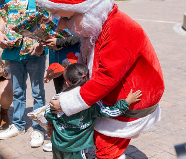 Navidad UTPL 2025 | Agasajo navideño Escuela IV Centenario