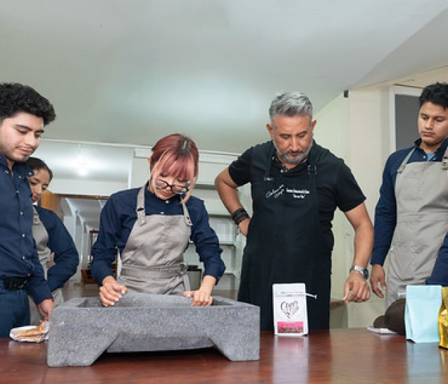 Aldea Global Gastronómica: Innovación en Equipos e Instalaciones de Restauración con el Mgtr. Fabián de Jesús Castañeda Orozco, de la Universidad ECCI – Colombia