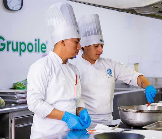 Concurso de gastronomía en la Semana del Estudiante "Fernando Rielo 2025"