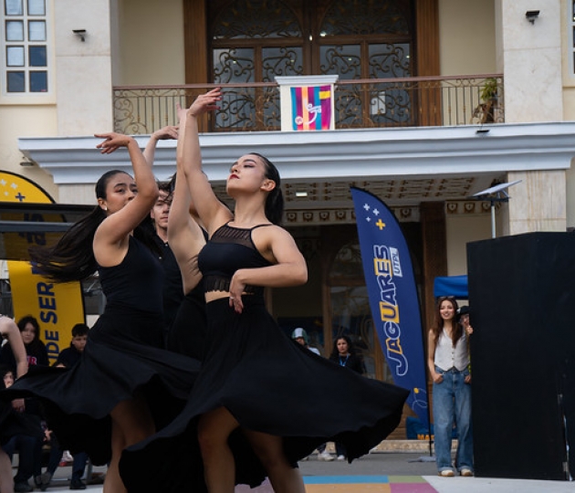 Propuesta institucional UTPL en el Festival Internacional de Artes Vivas 2025 Propuesta institucional UTPL en el Festival Internacional de Artes Vivas 2025