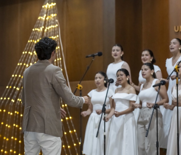 I Festival de Villancicos en inglés "Bells & Voices" I Festival de Villancicos en inglés "Bells & Voices"