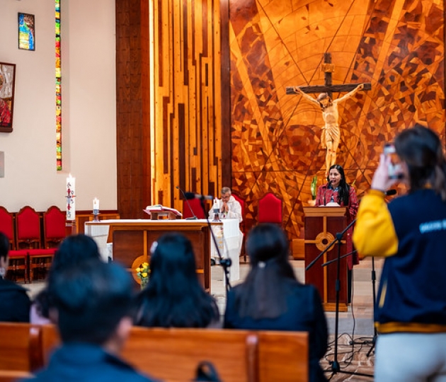 Eucaristía e inauguración de la Semana Internacional de la Enfermería y XI Aniversario de la Carrera de Enfermería UTPL