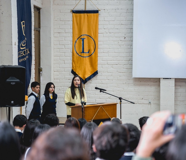 I Festival de Villancicos en inglés "Bells & Voices"