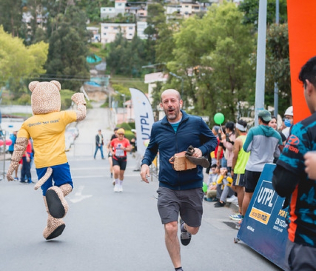 Carrera 5K Pasos Solidarios 2025