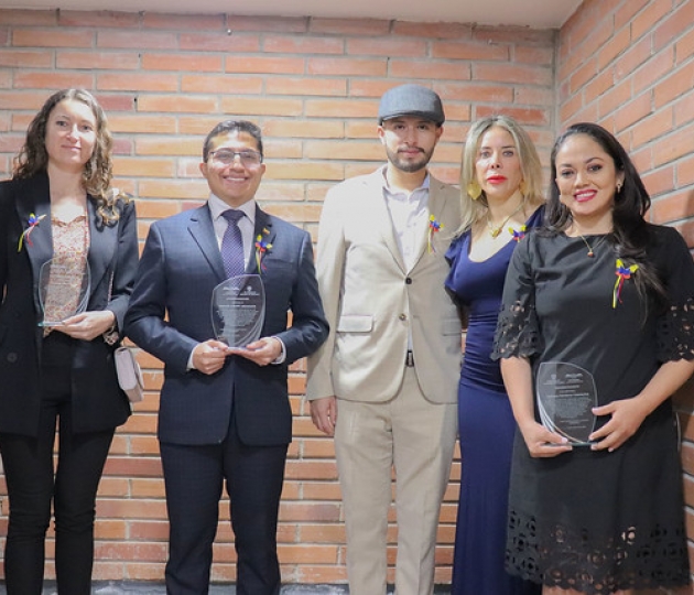 Docente UTPL recibe reconocimiento por la Embajada de Colombia en Ecuador