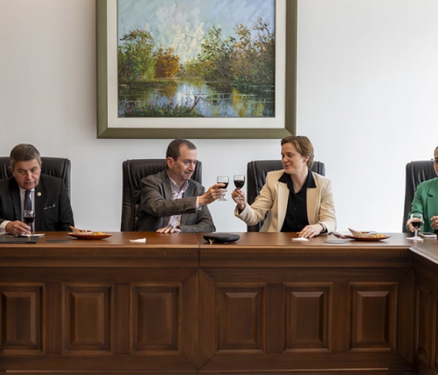 Posesión de nuevas autoridades académicas