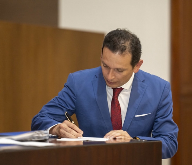 Posesión de nuevas autoridades académicas y ejecutivas