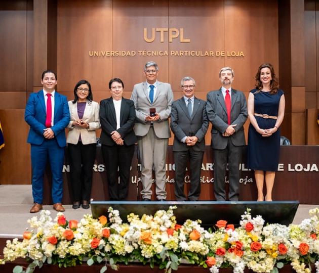 Homenaje al personal UTPL por sus años de servicio