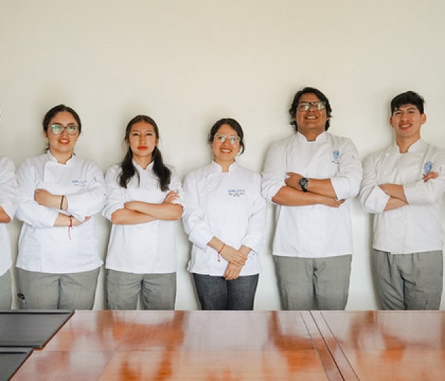 Innovación en el uso de mariscos ecuatorianos. Promoviendo creatividad y diversificación en la Gastronomía Universitaria