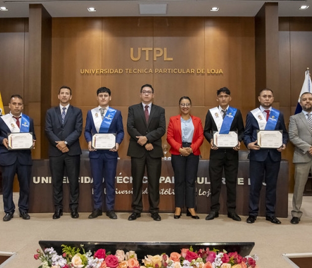 Décimo Quinta Promoción de Graduados ESCOP UTPL