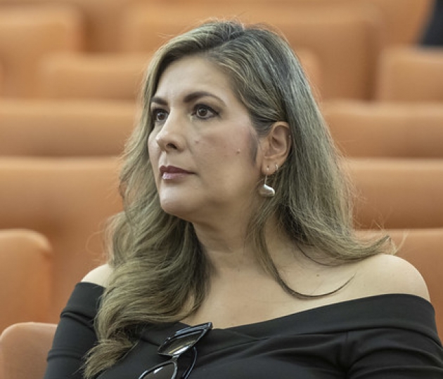 Conversatorio e inauguración de la exposición “Astrónomas” en UTPL