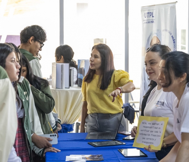 Vive UTPL | Jóvenes de bachillerato conocen la experiencia universitaria