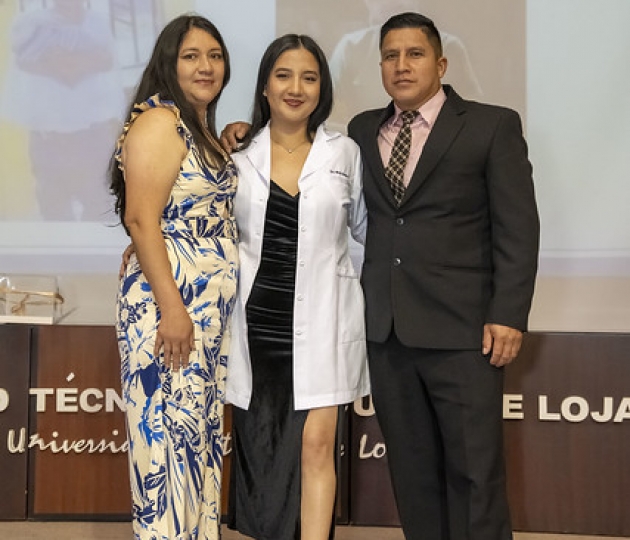 Ceremonia de Imposición de Mandiles – Medicina UTPL