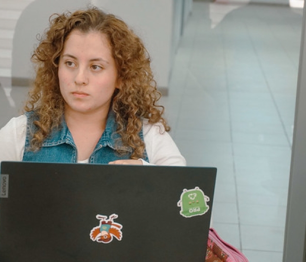 Periodismo asistido por IA: nuevas herramientas para la investigación