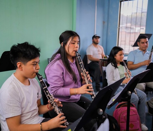 Primer encuentro de SINFIN UTPL y la Academia de música de Sol a Sol de Guayaquil