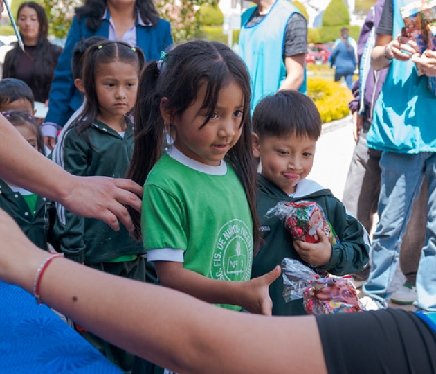Navidad UTPL 2025 | Agasajo navideño Escuela IV Centenario