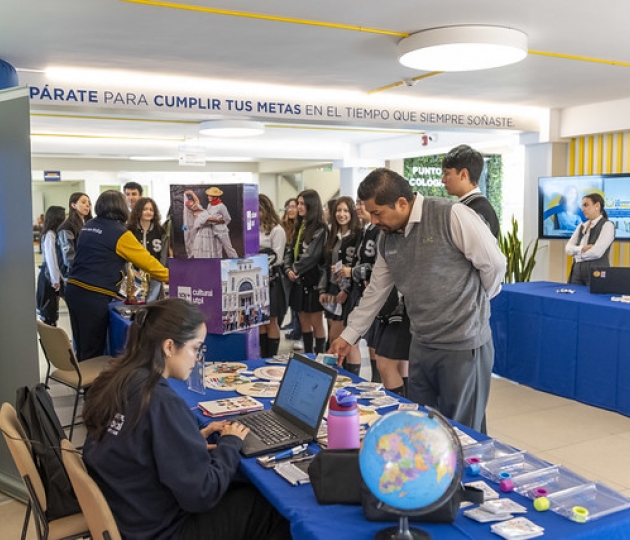 Vive UTPL | Jóvenes de bachillerato conocen la experiencia universitaria