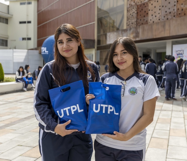 Vive UTPL | Jóvenes de bachillerato conocen la experiencia universitaria