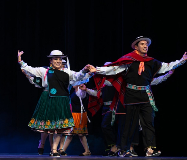 40 años danzando identidad | Jahua Ñan UTPL 40 años danzando identidad | Jahua Ñan UTPL