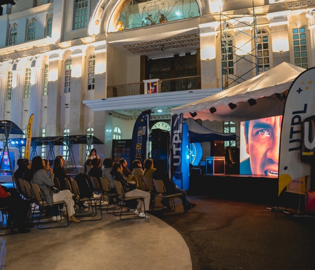 Circuito UTPL – Cine en Pantalla LED: Patrimonio Audiovisual y Creatividad Digital Circuito UTPL – Cine en Pantalla LED: Patrimonio Audiovisual y Creatividad Digital