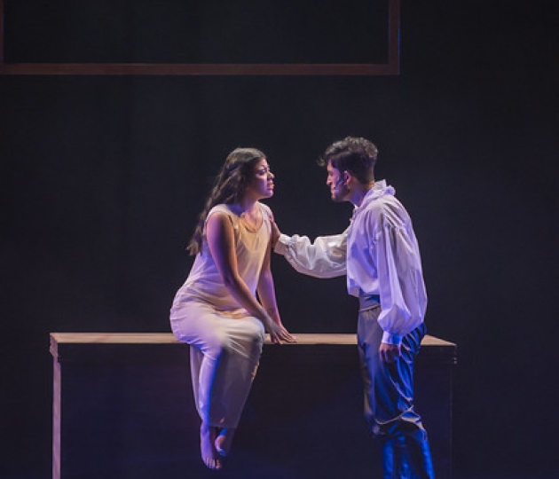 La Compañía de Teatro UTPL conmemoró sus 20 años de trayectoria artística con el estreno de la obra Otelo