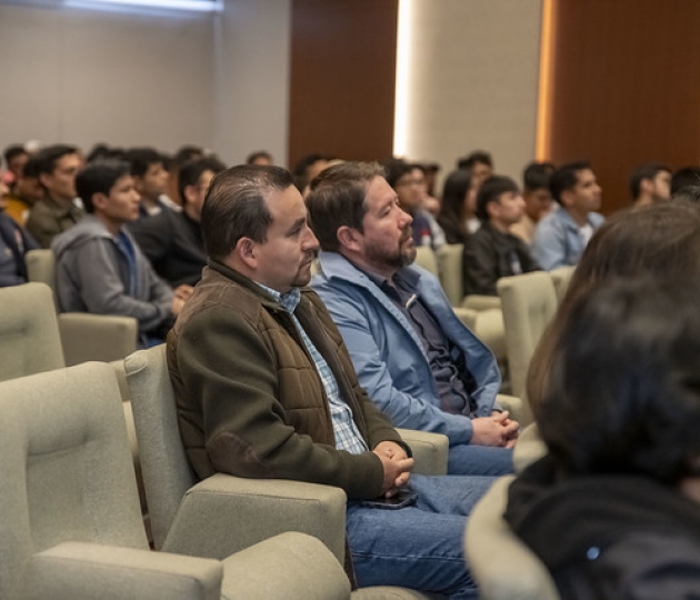 UTPL presentó  manual básico de Civil 3D