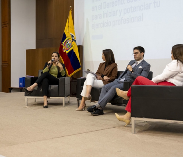 Café Científico UTPL | Innovación y Emprendimiento en el Derecho.