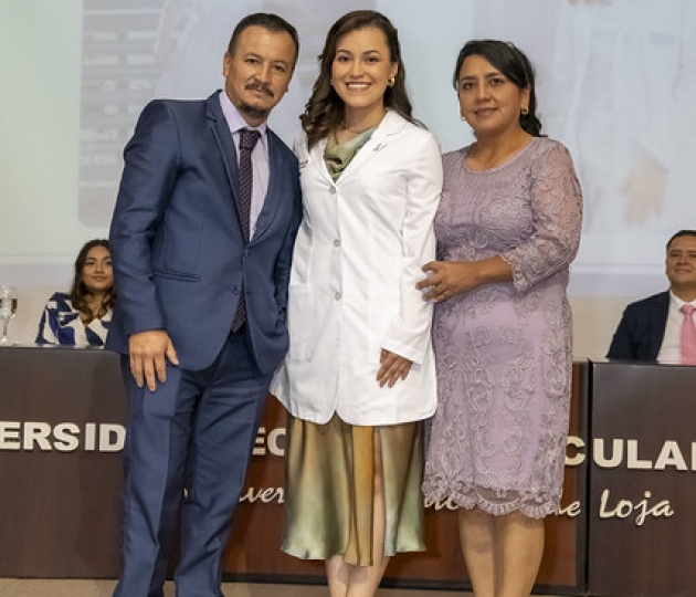 Ceremonia de Imposición de Mandiles – Medicina UTPL