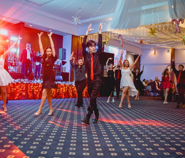 Cenas de navideñas UTPL 2025