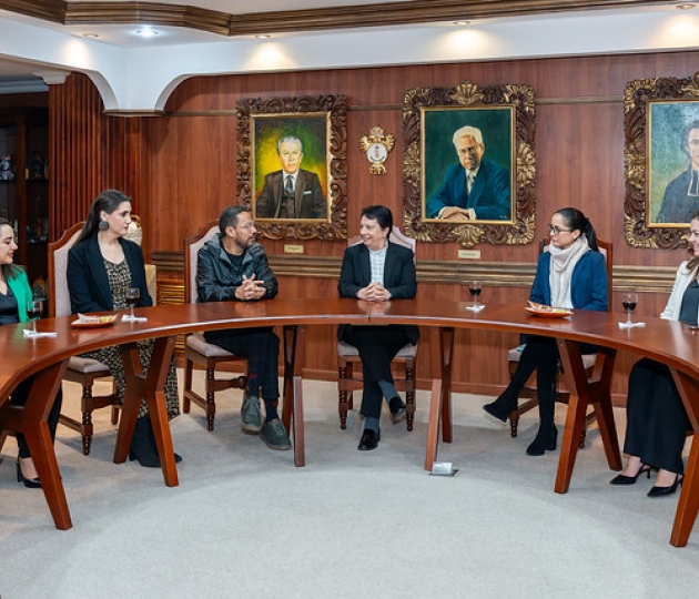 UTPL y Bienal de Cuenca firman convenio para impulsar el Congreso de las Nuevas Pedagogías del Arte Contemporáneo