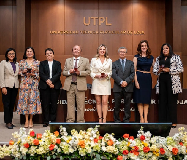Homenaje al personal UTPL por sus años de servicio