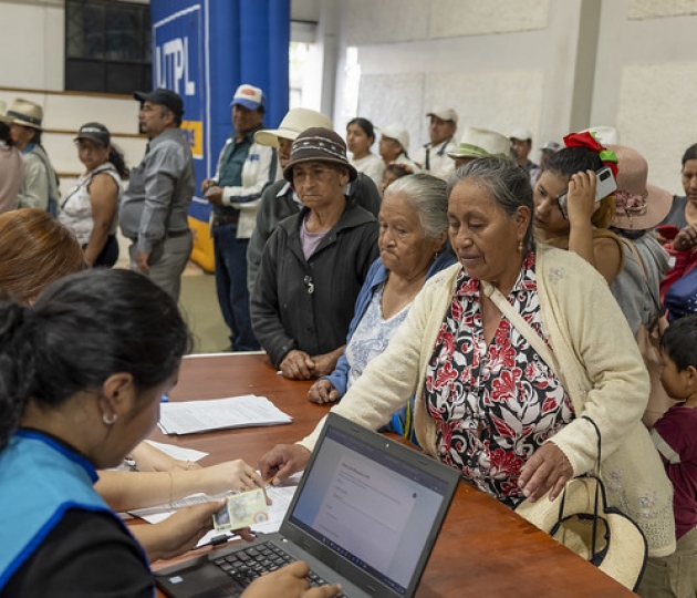 Navidad UTPL 2025 | Banco de Alimentos